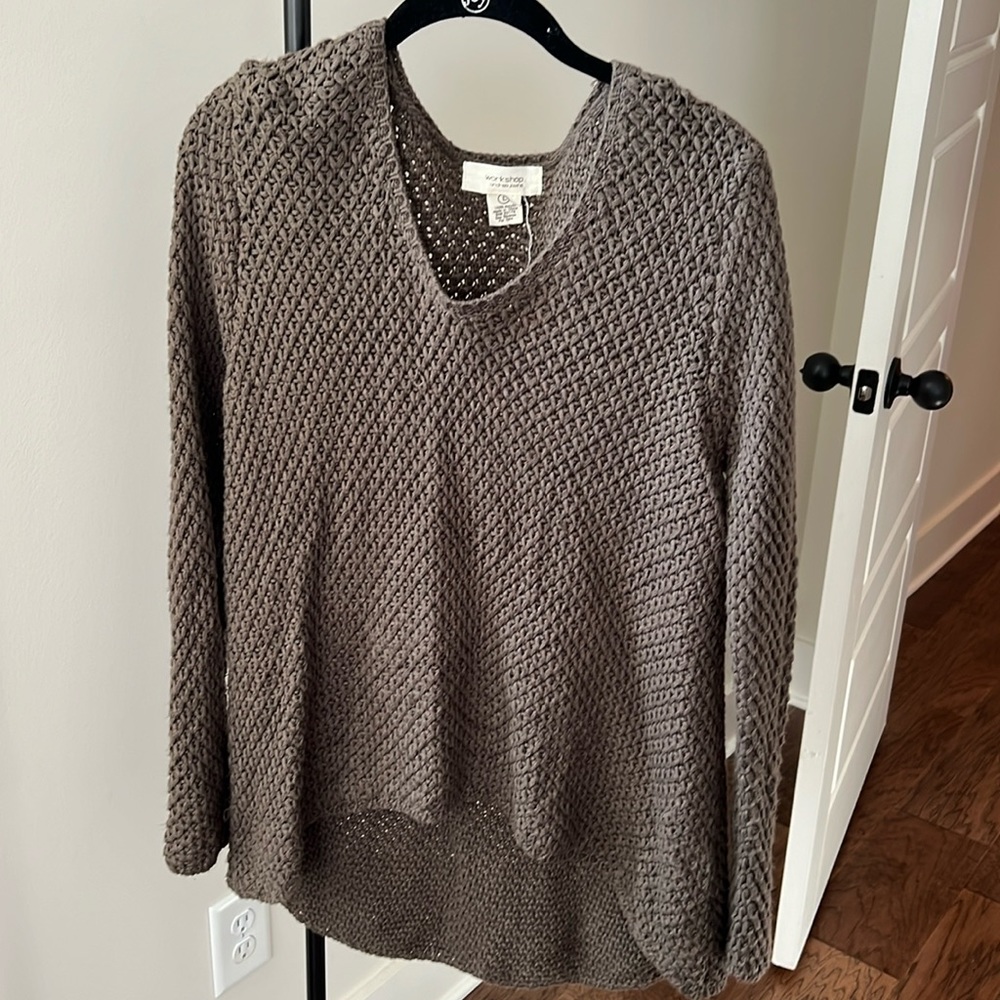 Grey knit sweater
